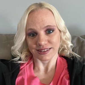 Meet your Posher, Christa